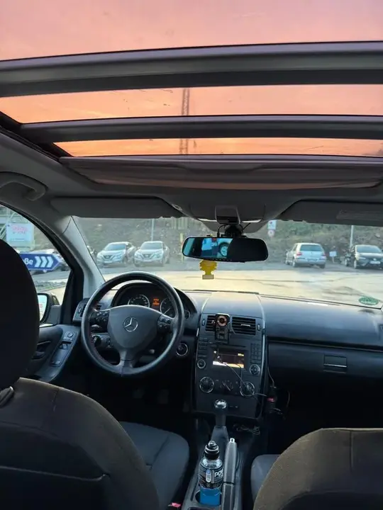 Mercedes-Benz A160