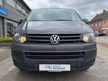 Volkswagen Transporter 2013 photo 2