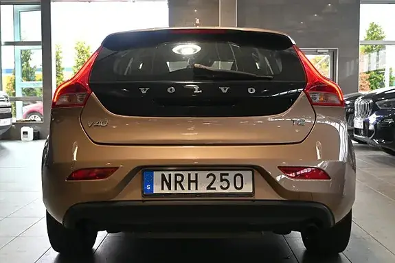 Volvo V40 2015 photo 4