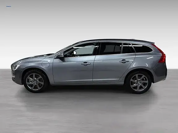 Volvo V60 2017 photo 2