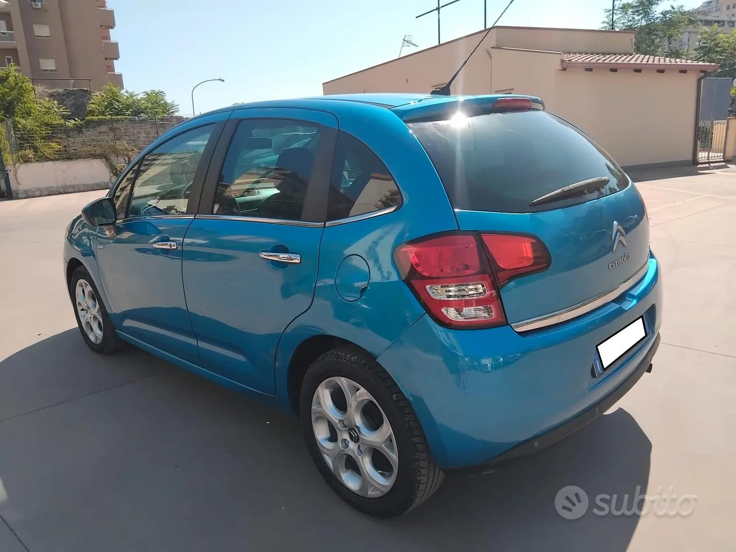 Citroen C3 2011 photo 4