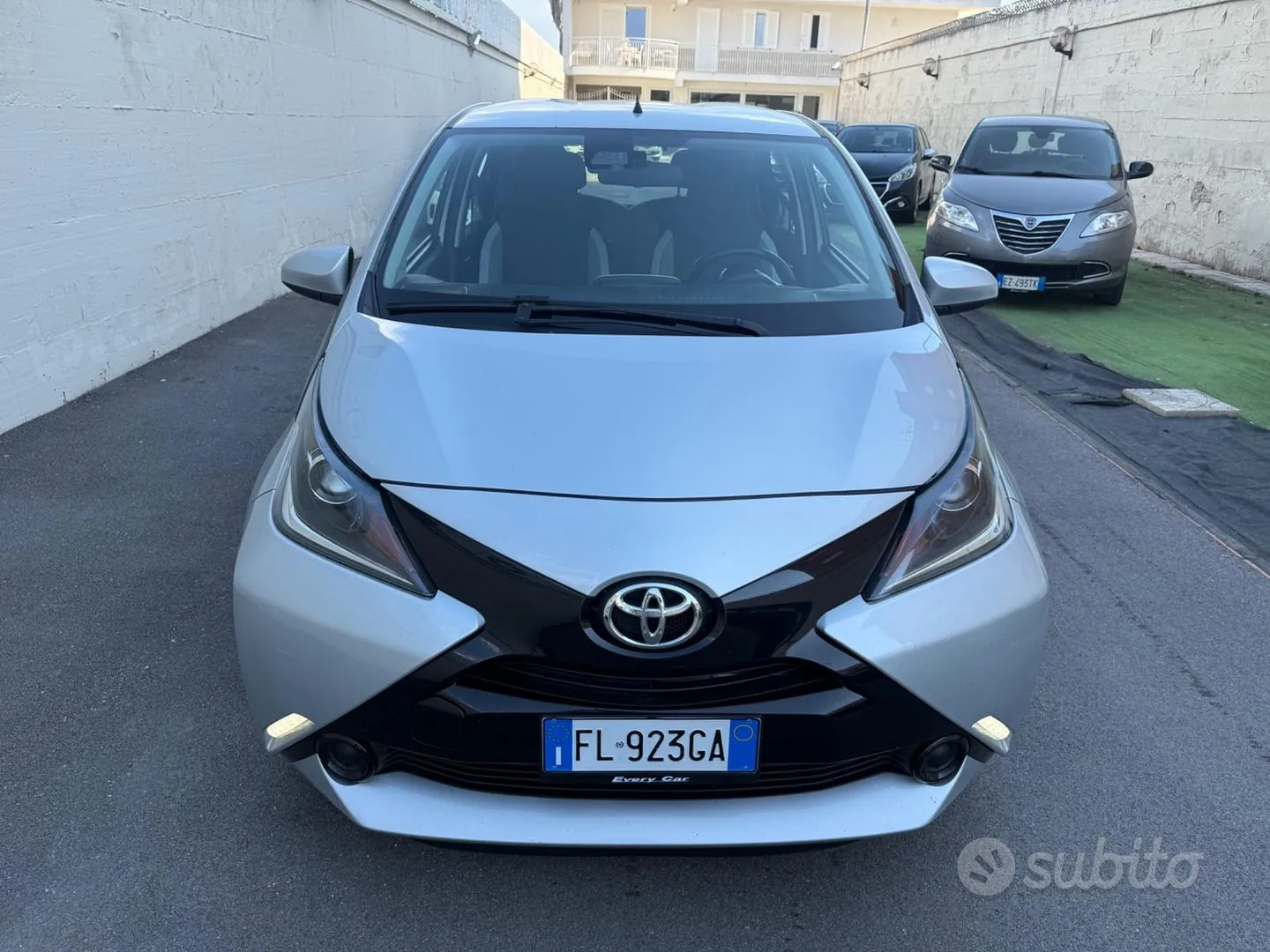 Toyota Aygo 2017 photo 2