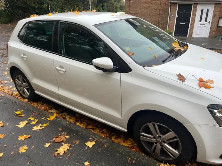 Volkswagen Polo 2016 photo 2