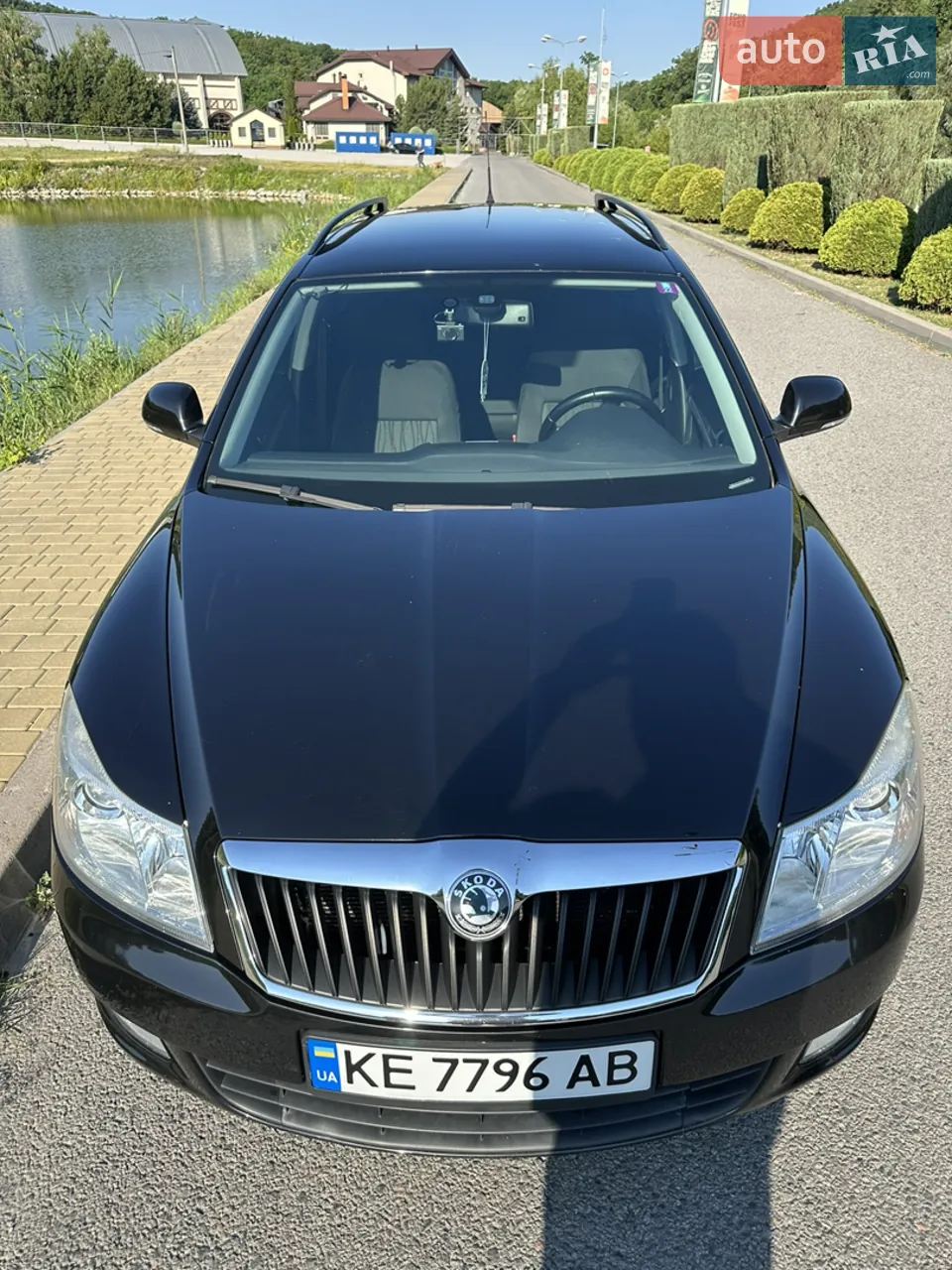 Skoda Octavia 2010 photo 3