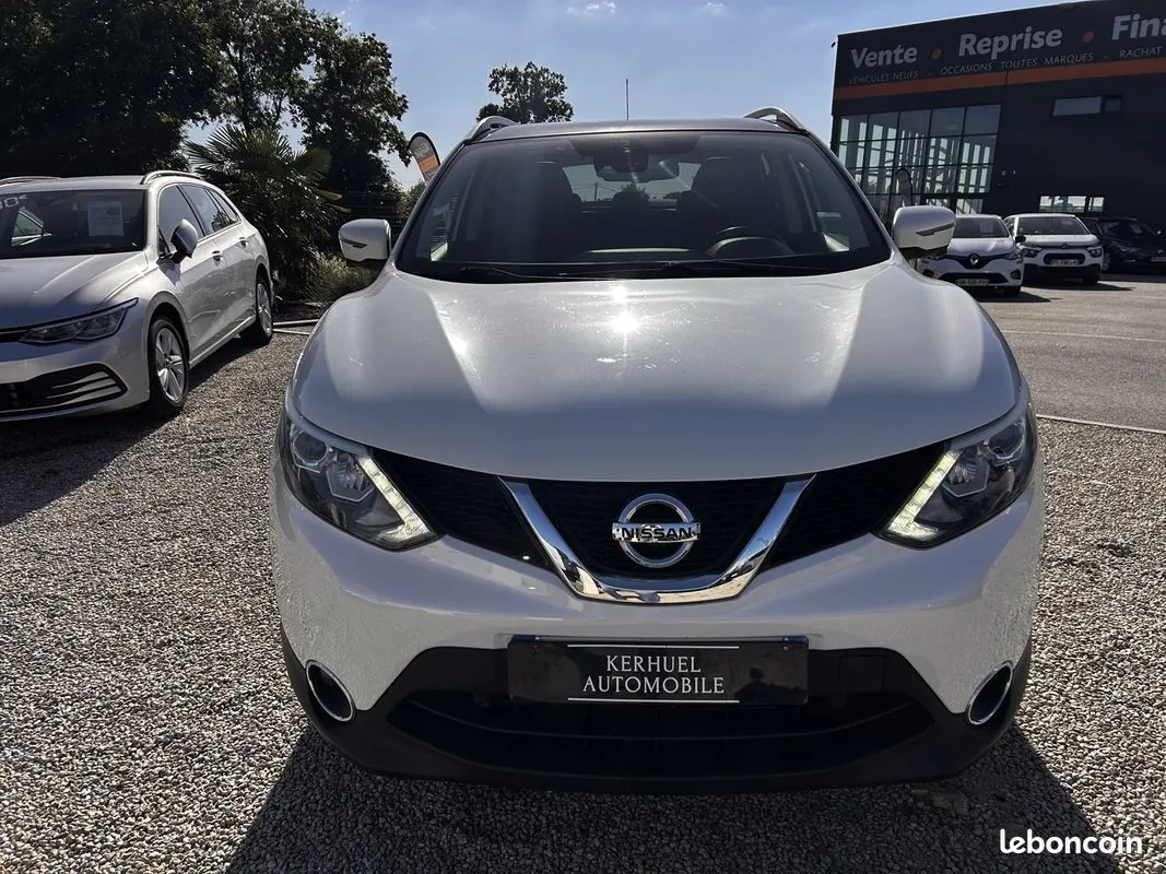 Nissan Qashqai 2015 photo 2