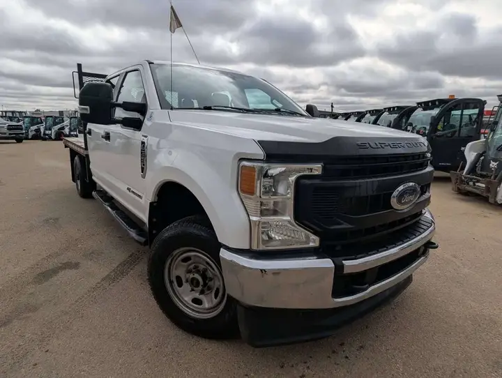 Ford F350 2022 photo 4