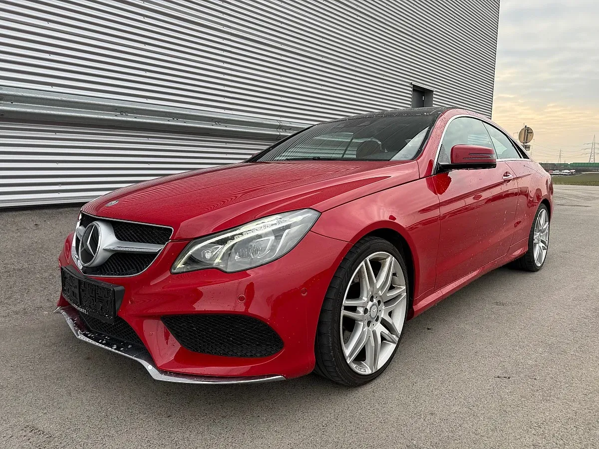 Mercedes-Benz E-Class 2013 photo 2