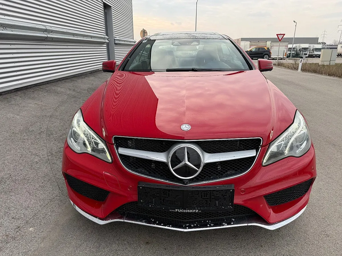 Mercedes-Benz E-Class 2013 photo 3