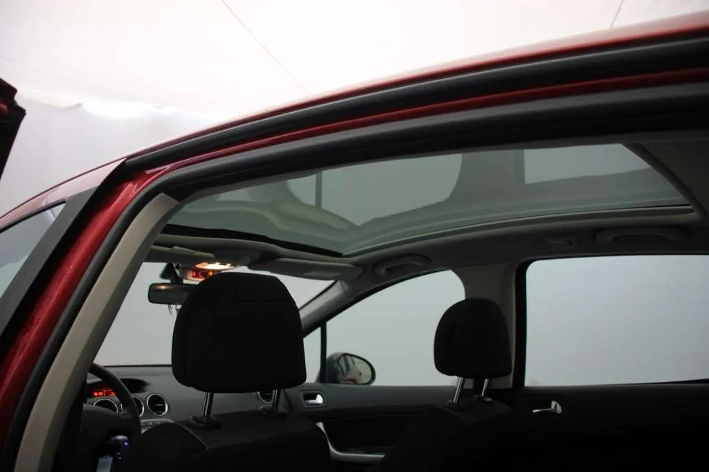 Peugeot 308 2007 photo 5