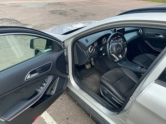 Mercedes-Benz Gla220 D 2016 photo 5