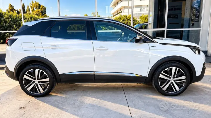 Peugeot 3008 2019 photo 4