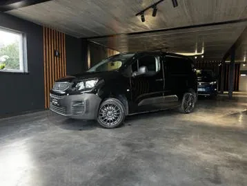 Peugeot Partner 2021 photo 2