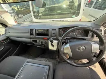 Toyota Hiace 2019 photo 5