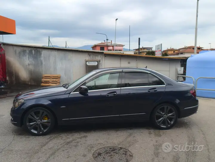 Mercedes-Benz C-Class 2009 photo 4