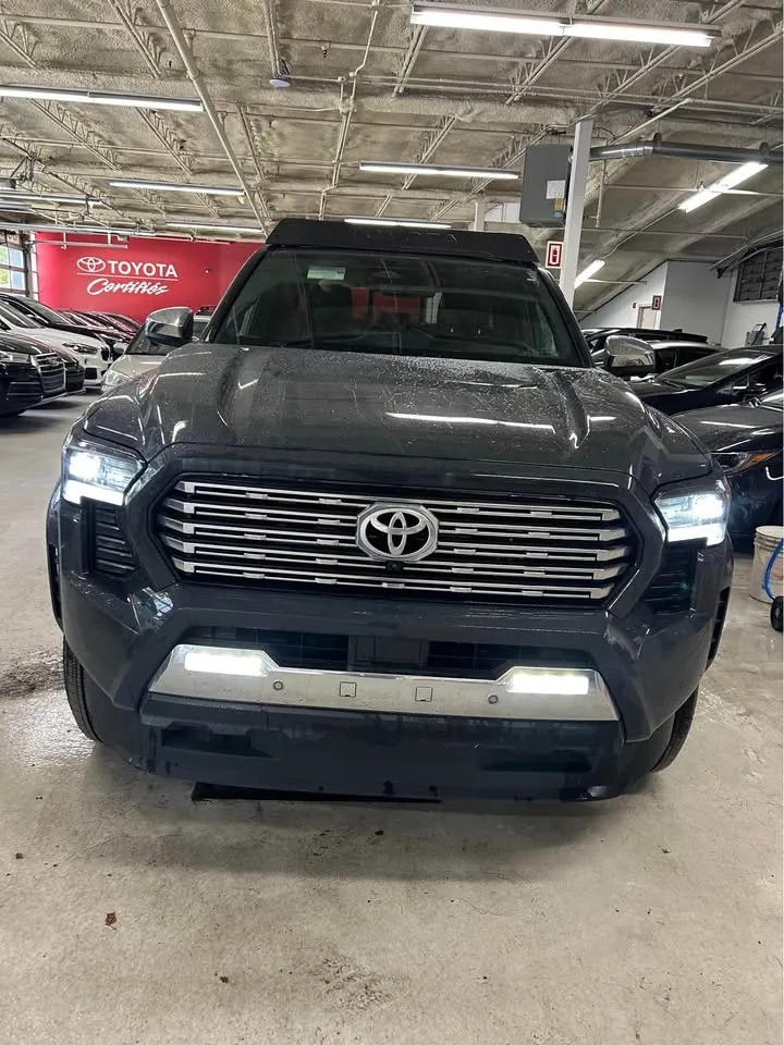 Toyota Tacoma 2025 photo 4