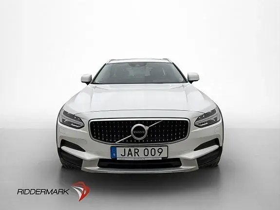 Volvo V90 Cross Country 2019 photo 2