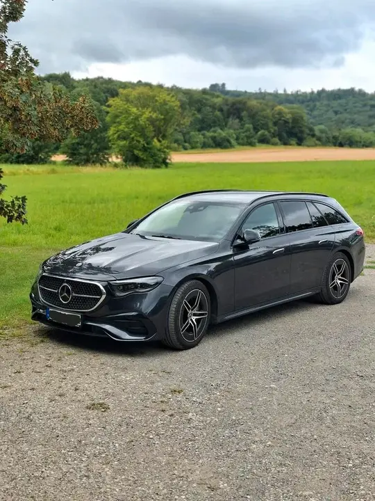 Mercedes-Benz E 300E