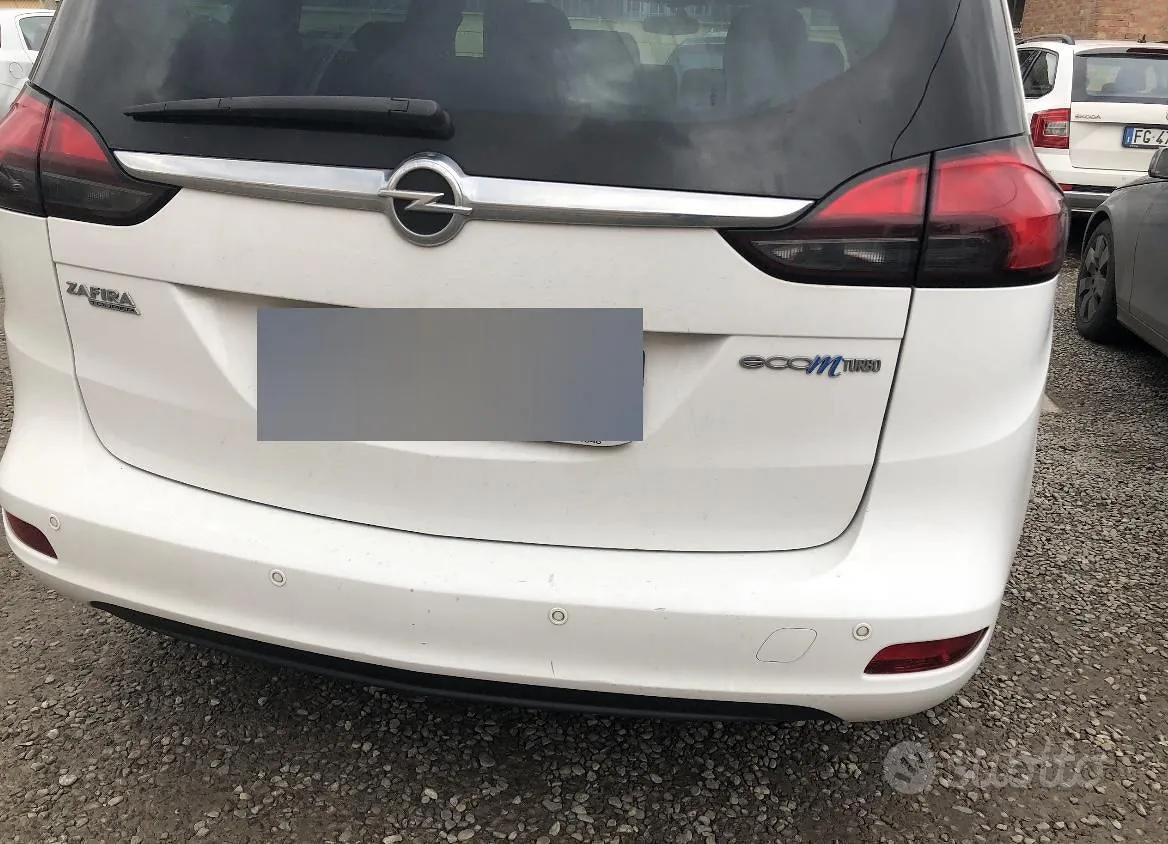 Opel Zafira 2011 photo 2
