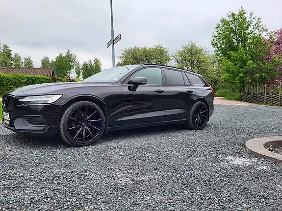 Volvo V60 2019 photo 3