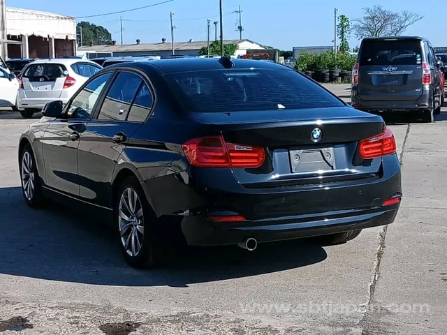 BMW 3 Series 2014 photo 5