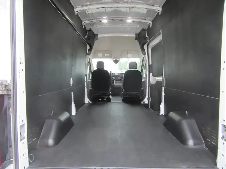 Ford Transit 2024 photo 5
