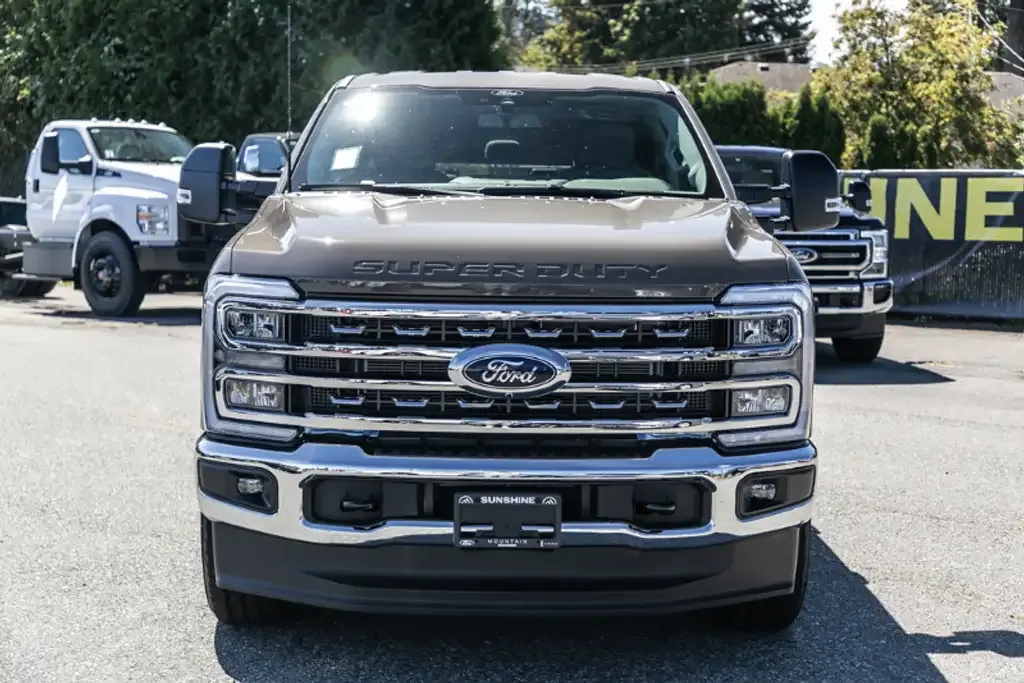 Ford F-350 Super Duty 2026 photo 2