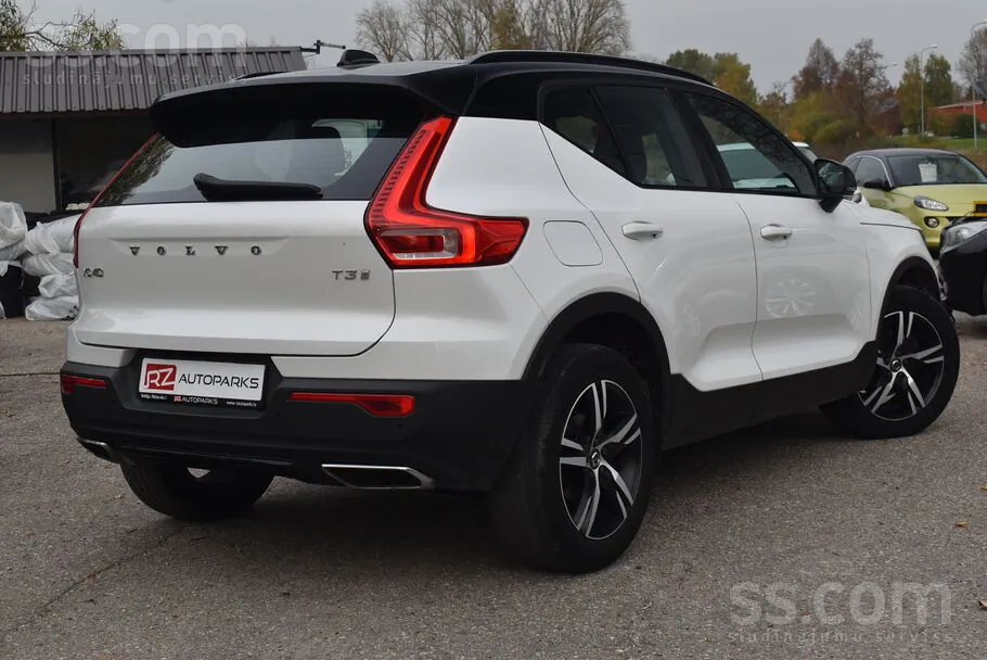 Volvo Xc40 2019 photo 2