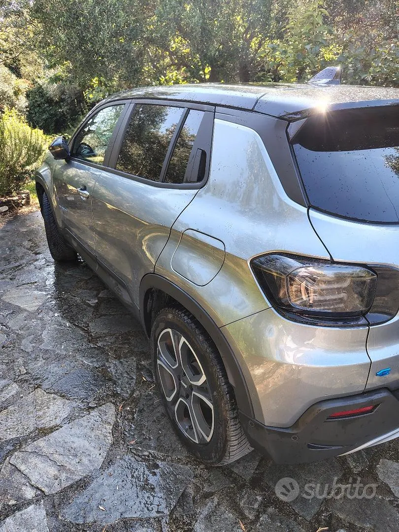 Jeep Avenger 2023 photo 3