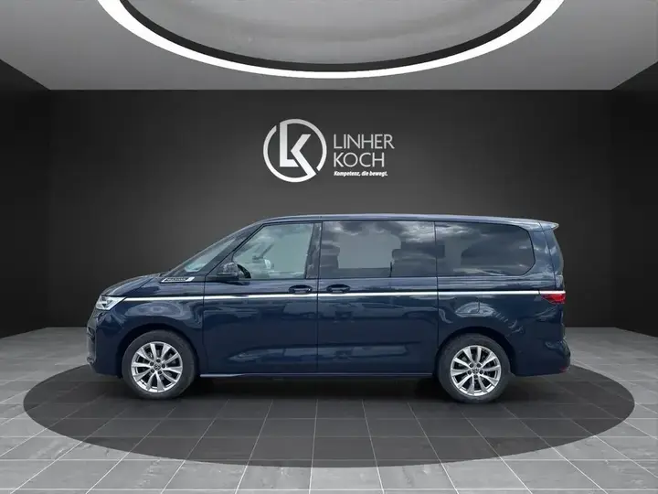 Volkswagen Multivan 2025 photo 2