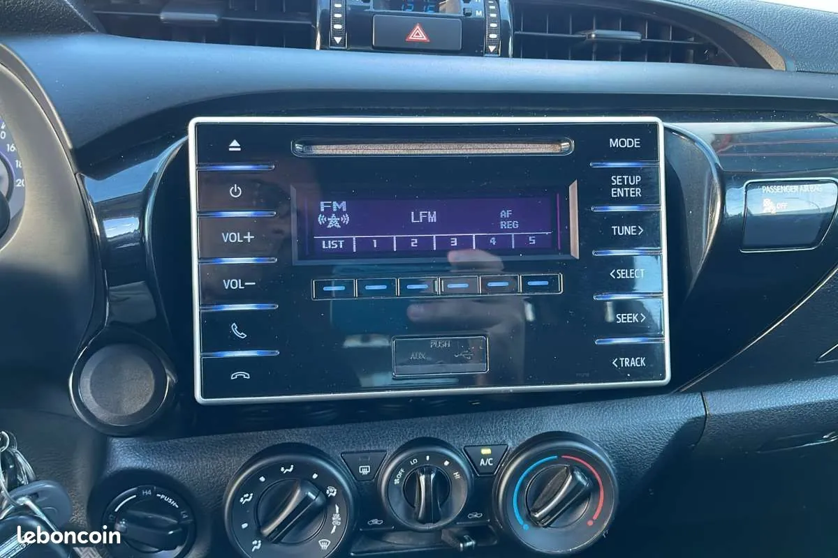 Toyota Hilux 2019 photo 4