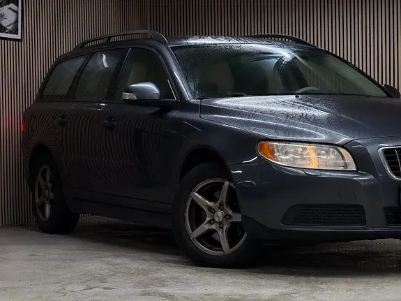 Volvo V70 2008 photo 3