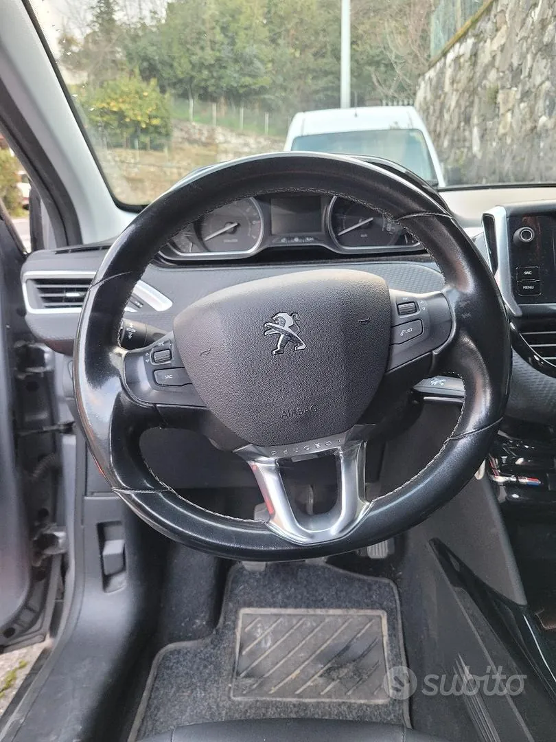 Peugeot 2008 2018 photo 4