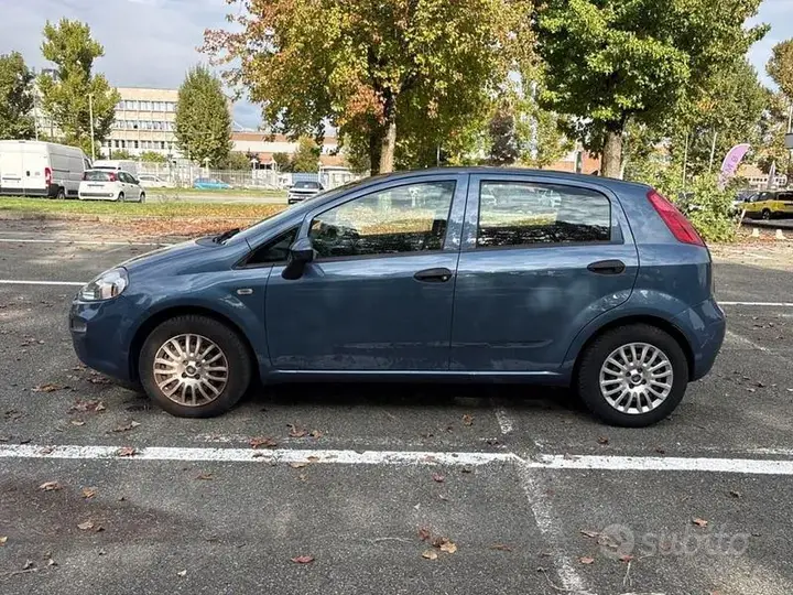 Fiat Punto 2018 photo 2
