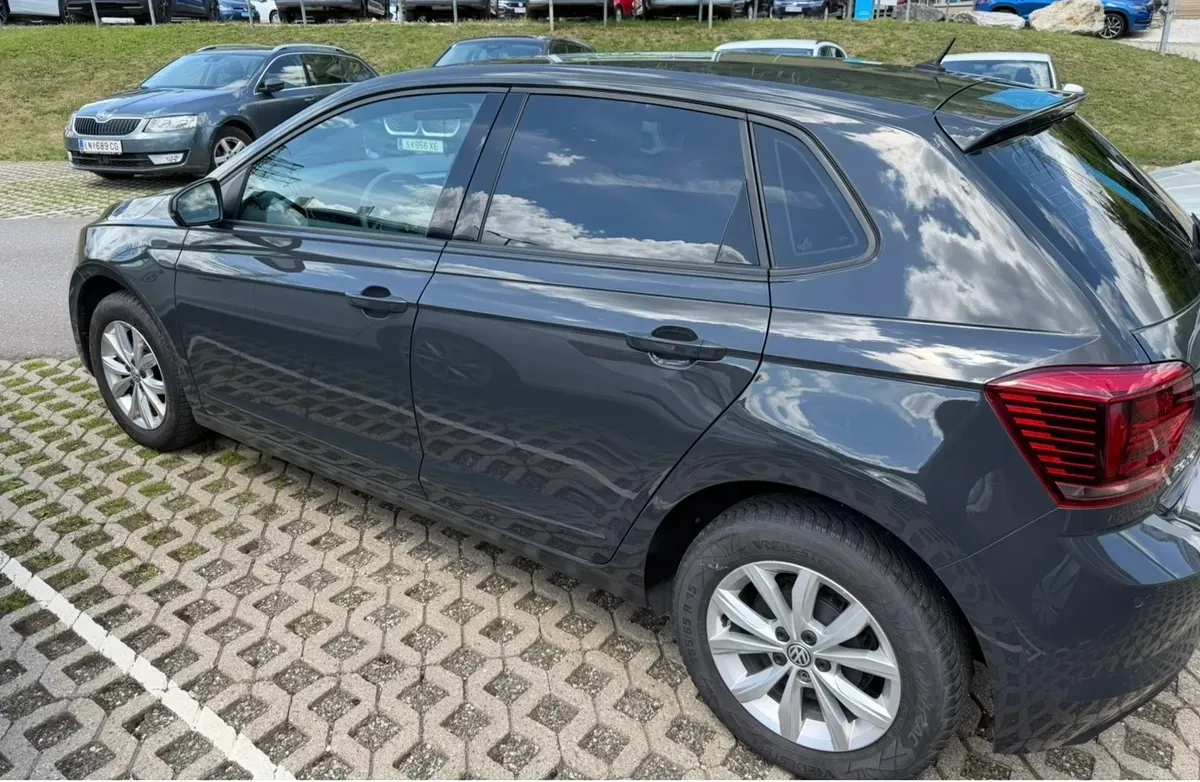 Volkswagen Polo 2018 photo 2