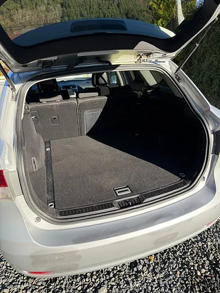 Toyota Avensis 2012 photo 5