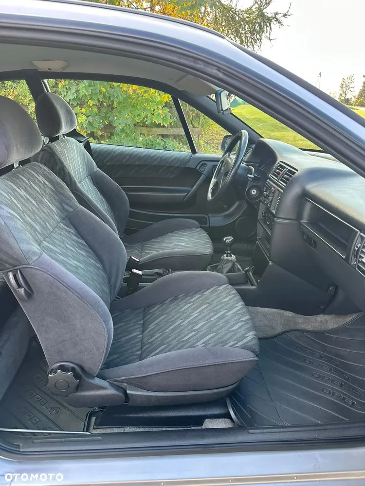 Opel Calibra 1991 photo 5