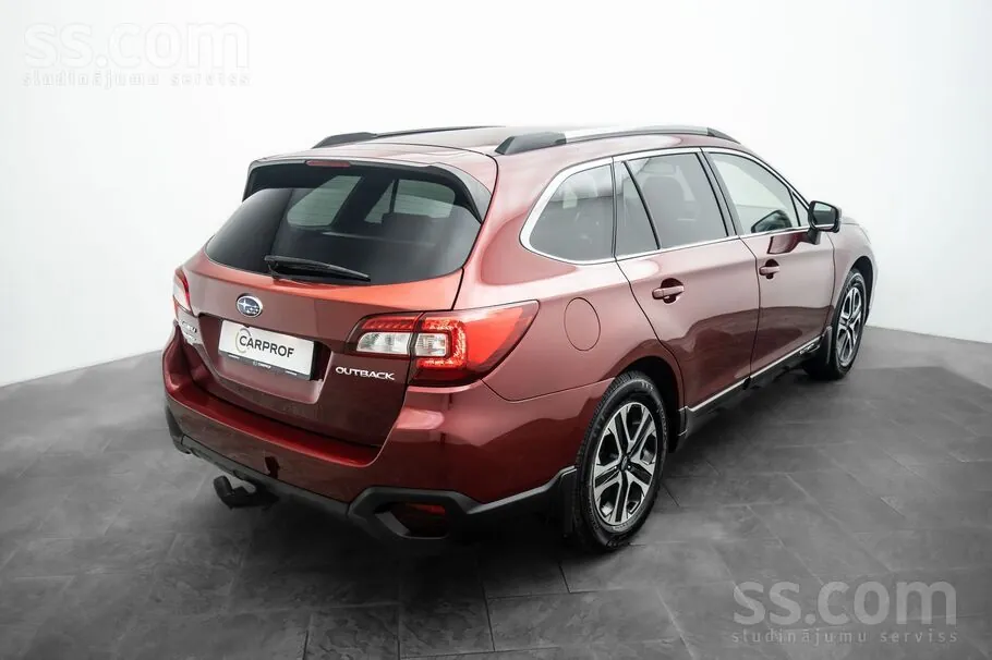 Subaru Outback 2018 photo 3