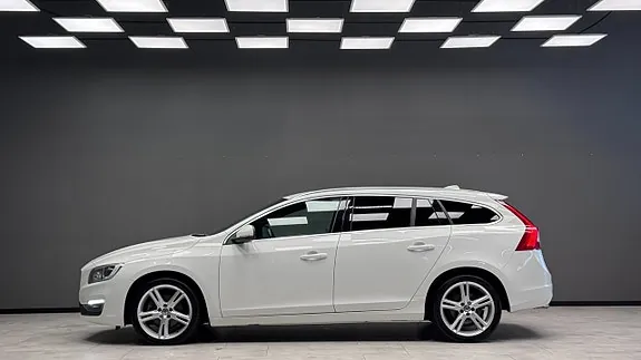 Volvo V60 2017 photo 5