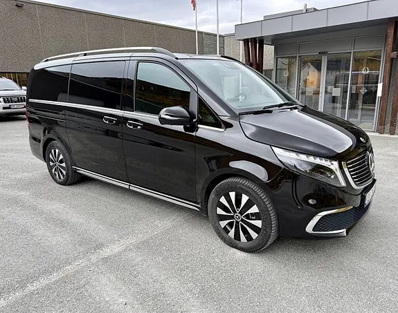 Mercedes-Benz Eqv300