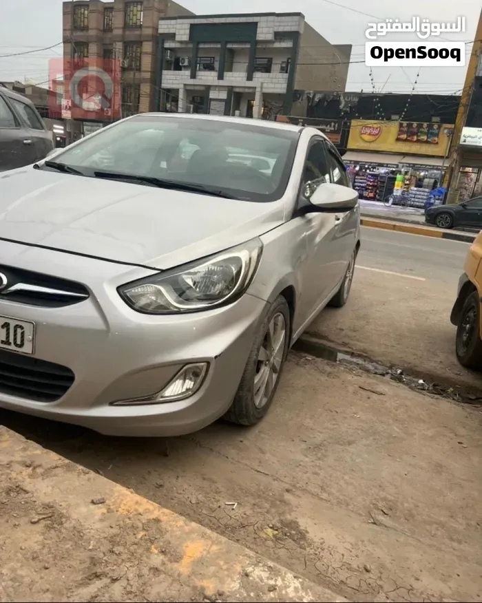 Hyundai Accent