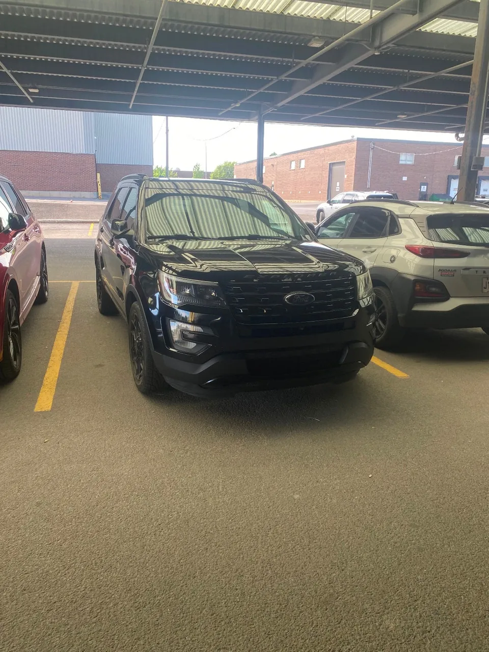 Ford Explorer 2016 photo 2