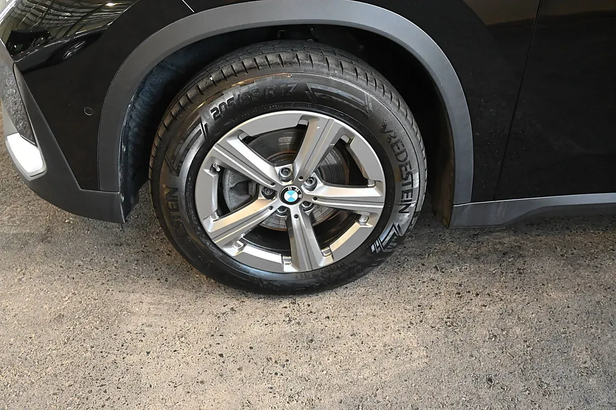BMW X1 2023 photo 2