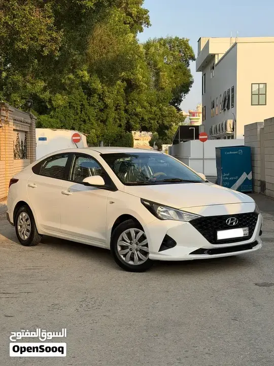 Hyundai Accent 2023 photo 3