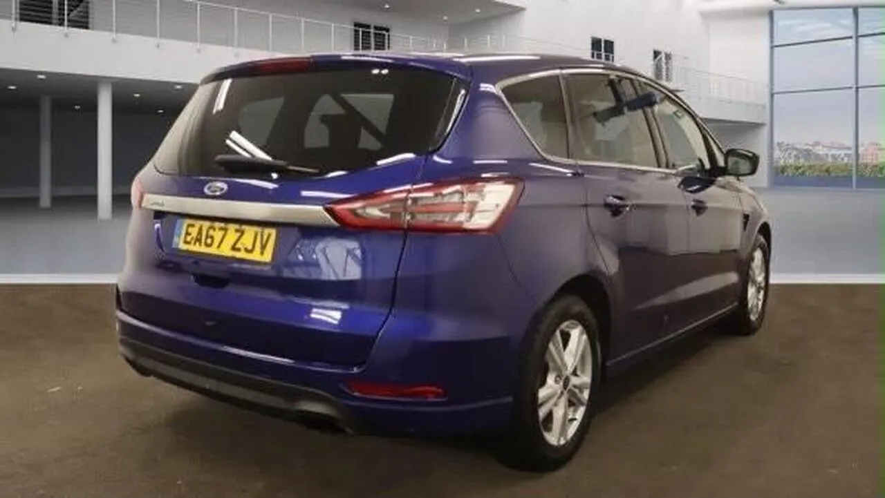 Ford S-Max 2017 photo 4