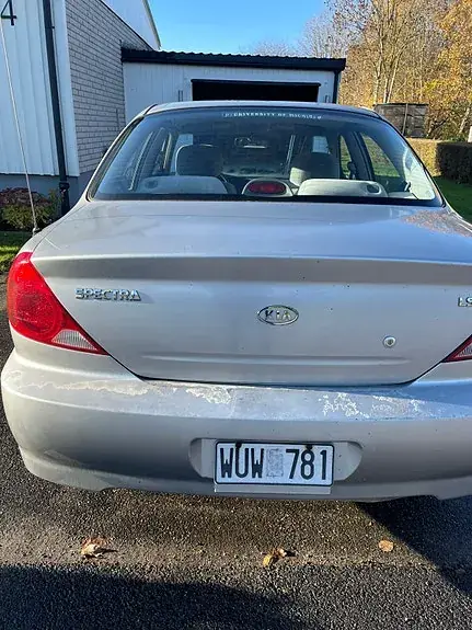 Kia Other 2002 photo 2