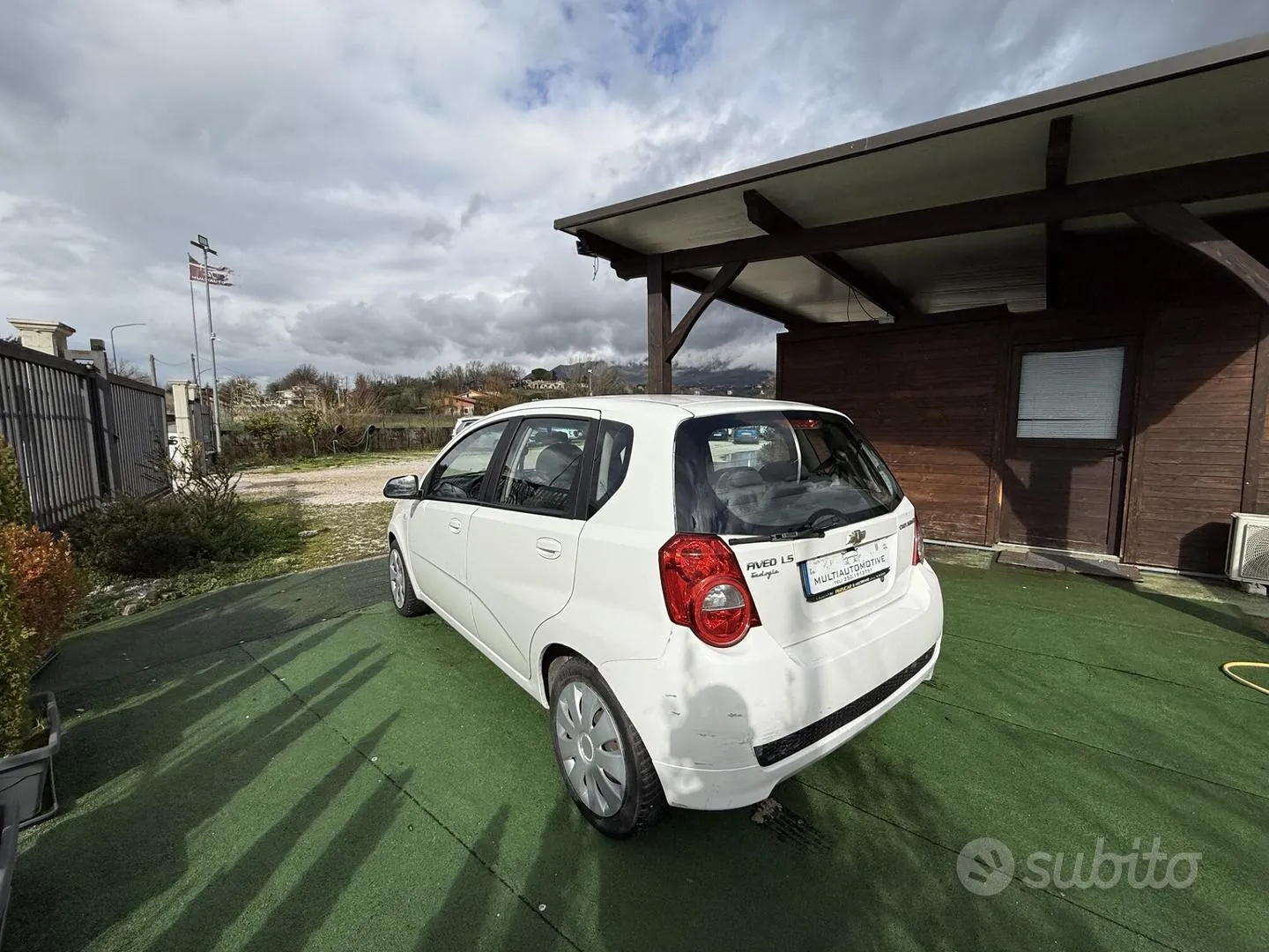 Chevrolet Aveo 2010 photo 4