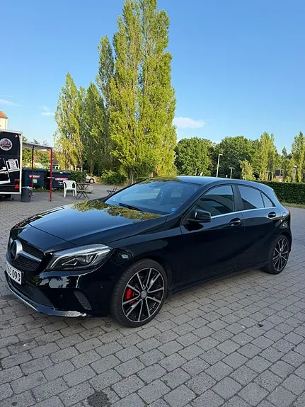 Mercedes-Benz A180 D 2016 photo 2