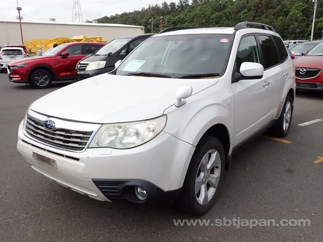 Subaru Forester 2010 photo 2