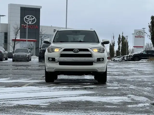 Toyota 4Runner 2015 photo 3