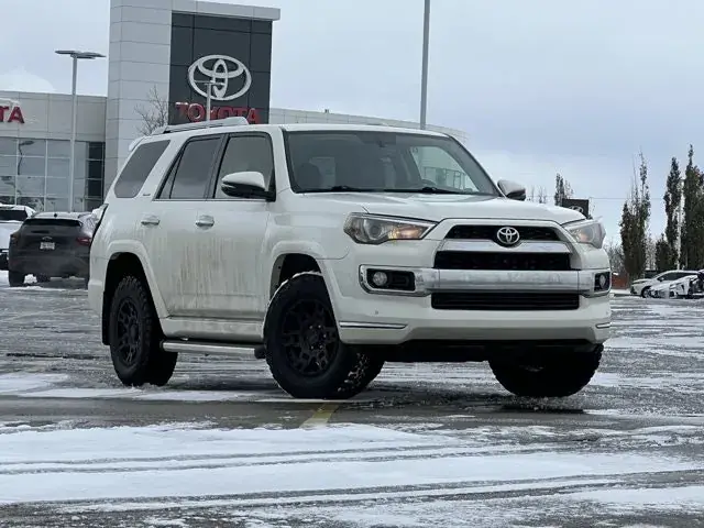 Toyota 4Runner 2015 photo 2
